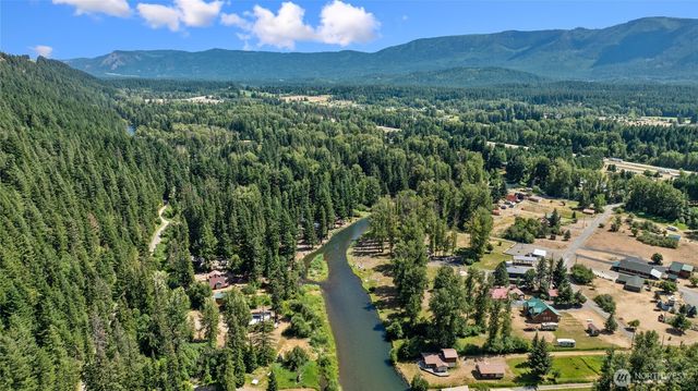 530 Elk Meadows Road, Cle Elum, WA 98922