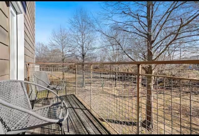 1850 N Scull Creek Drive, Fayetteville, AR 72703