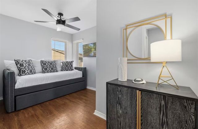 1850 N Scull Creek Drive, Fayetteville, AR 72703