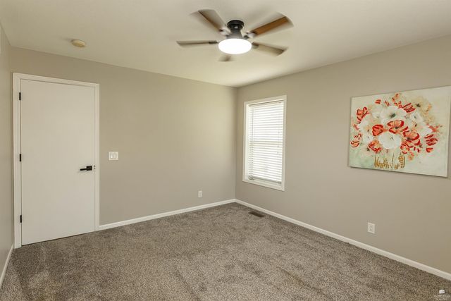 220 Brookmont Drive, Manhattan, KS 66502