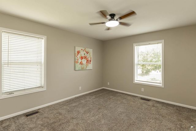 220 Brookmont Drive, Manhattan, KS 66502