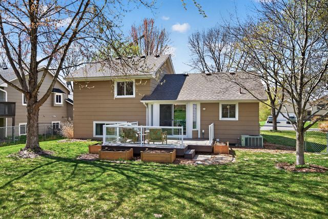 9510 Parkside Trail, Champlin, MN 55316