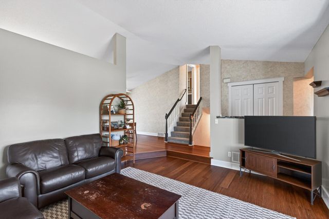 9510 Parkside Trail, Champlin, MN 55316