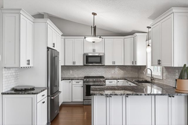 9510 Parkside Trail, Champlin, MN 55316