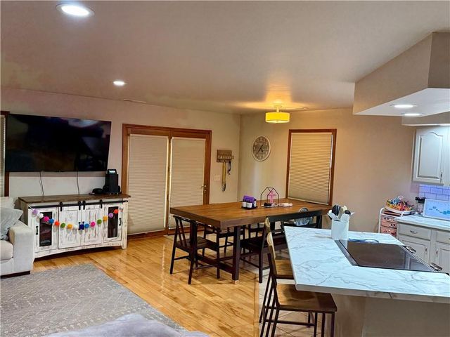 711 Conger Avenue, Burlington, KS 66839