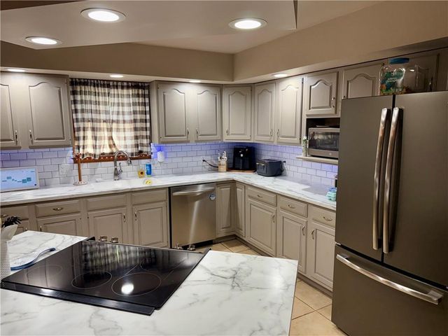 711 Conger Avenue, Burlington, KS 66839