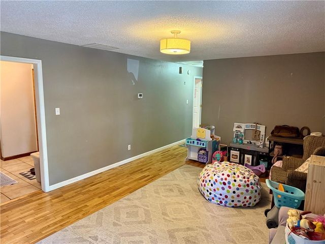 711 Conger Avenue, Burlington, KS 66839