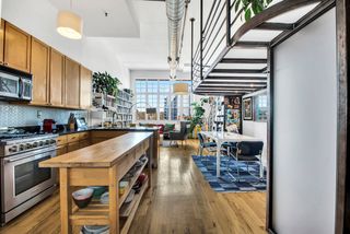 689 MYRTLE Avenue # 3B, New York City, NY 11205