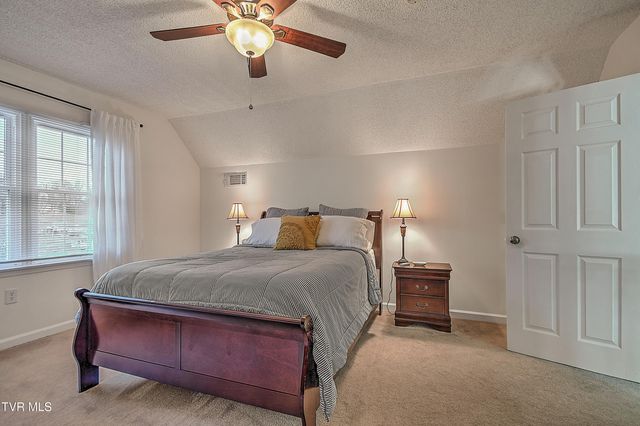 324 Ferndale Lane, Kingsport, TN 37660