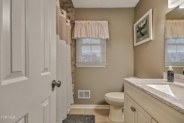 324 Ferndale Lane, Kingsport, TN 37660