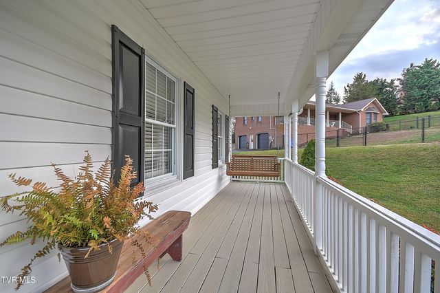 324 Ferndale Lane, Kingsport, TN 37660