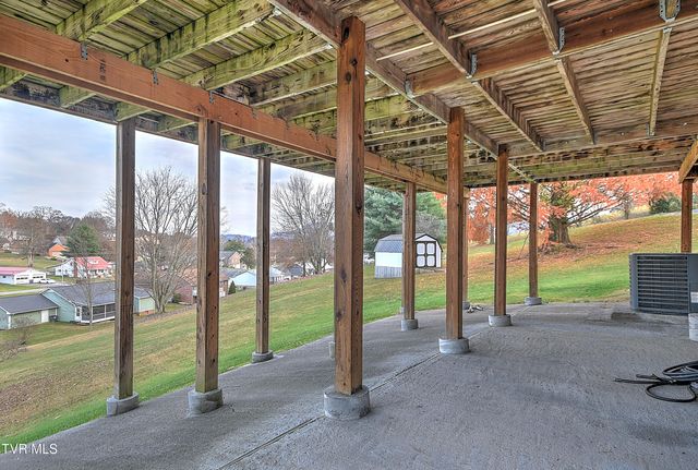 324 Ferndale Lane, Kingsport, TN 37660