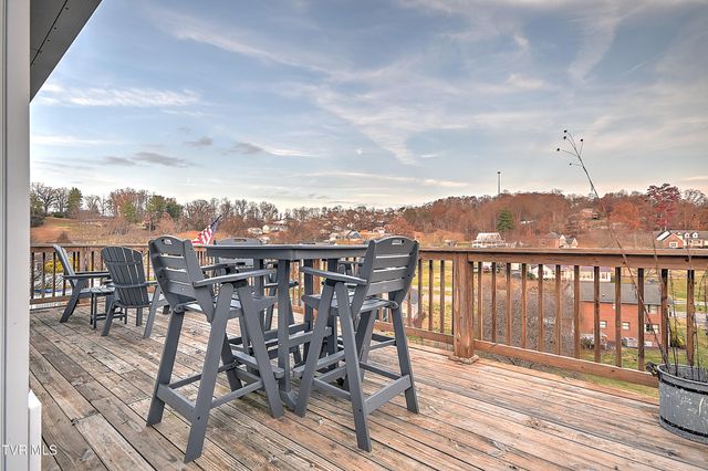 324 Ferndale Lane, Kingsport, TN 37660