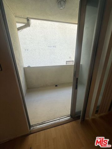 1166 Amherst Avenue 6, Los Angeles, CA 90049