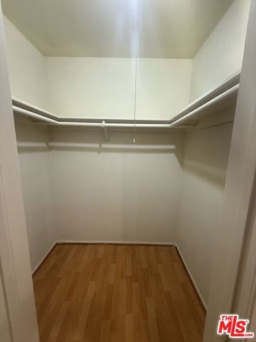 1166 Amherst Avenue 6, Los Angeles, CA 90049