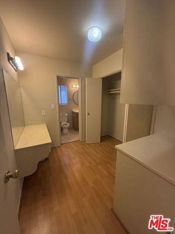 1166 Amherst Avenue 6, Los Angeles, CA 90049