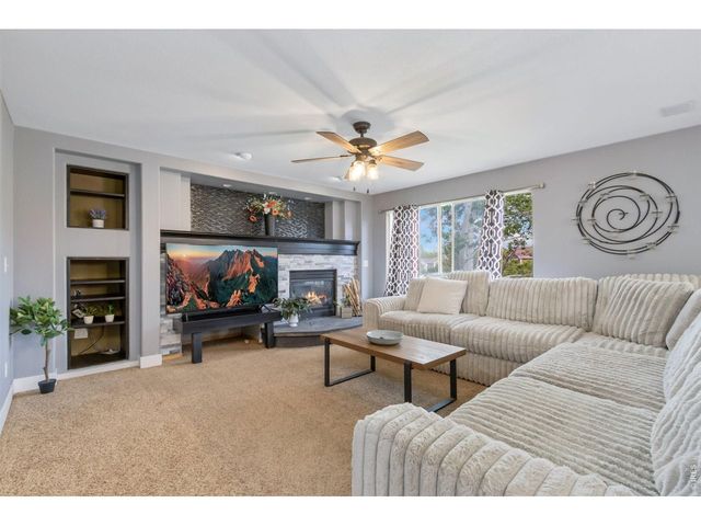 4220 Promontory Ct, Loveland, CO 80537