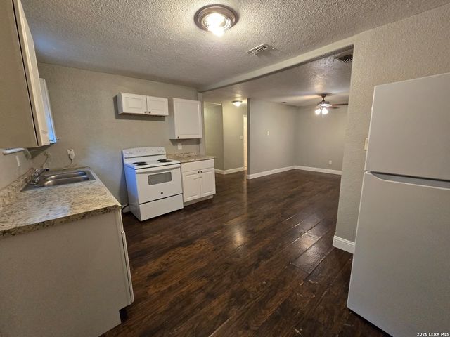 1718 Commercial, San Antonio, TX 78221