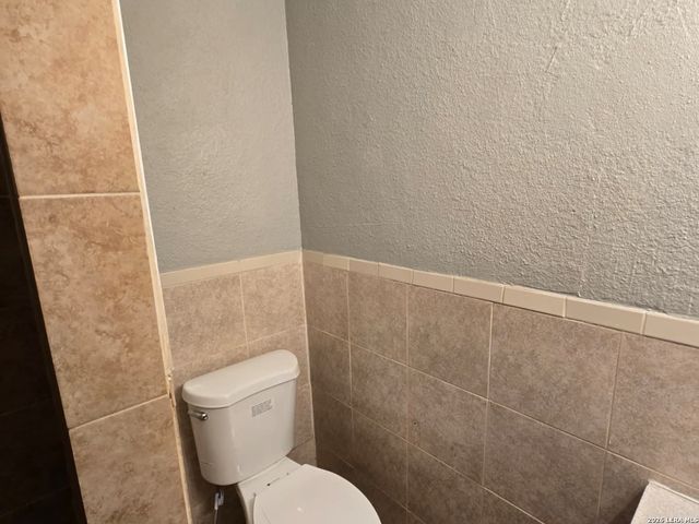 1718 Commercial, San Antonio, TX 78221