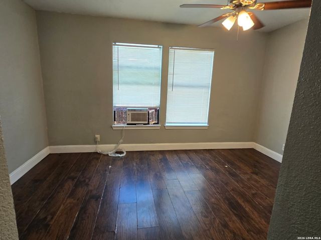 1718 Commercial, San Antonio, TX 78221