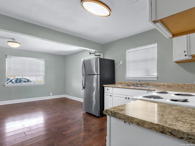 1718 Commercial, San Antonio, TX 78221
