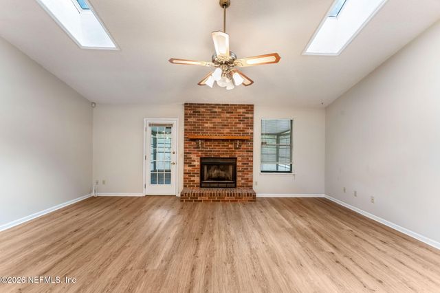 12477 ANESWORTH Court, Jacksonville, FL 32225