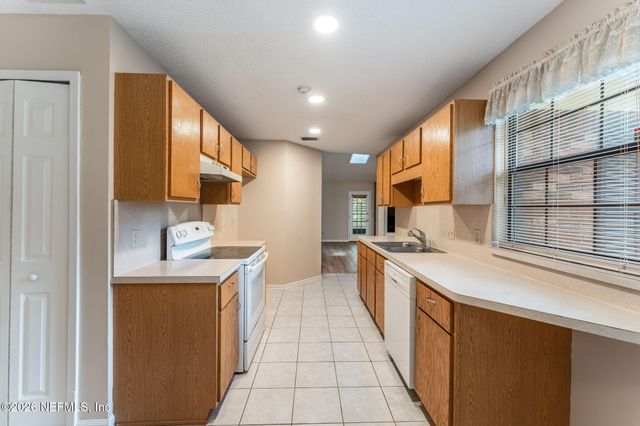 12477 ANESWORTH Court, Jacksonville, FL 32225