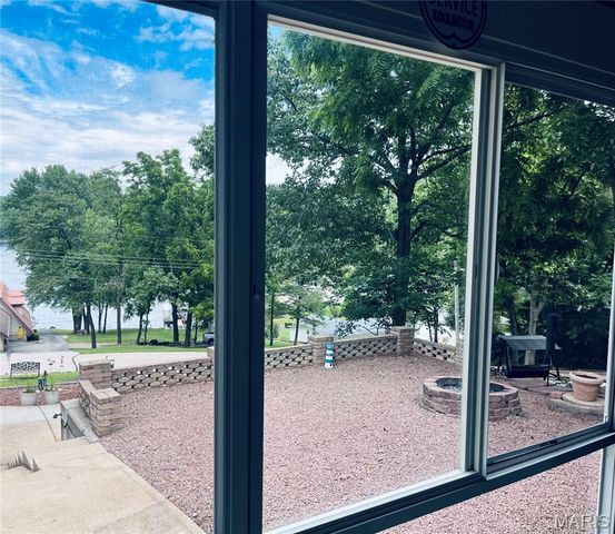 6310 Snowbird Drive, French Village, MO 63036