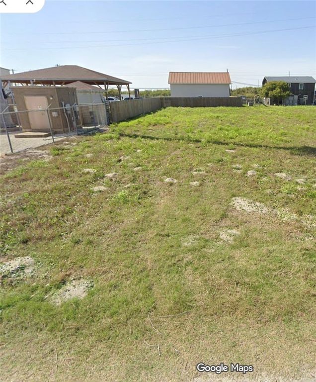1918 Lynhurst Dr, Corpus Christi, TX 78418 — exterior