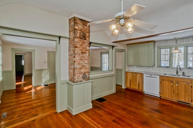 172 Main St, Wilbraham, MA 01095