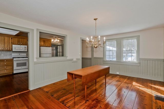 172 Main St, Wilbraham, MA 01095