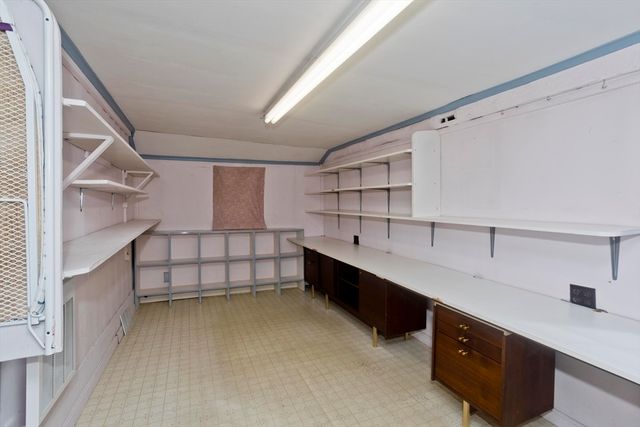 172 Main St, Wilbraham, MA 01095