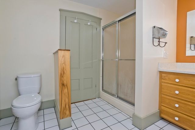 172 Main St, Wilbraham, MA 01095