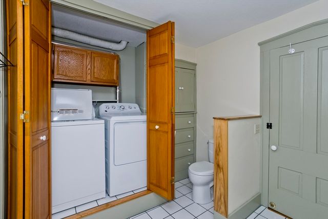 172 Main St, Wilbraham, MA 01095