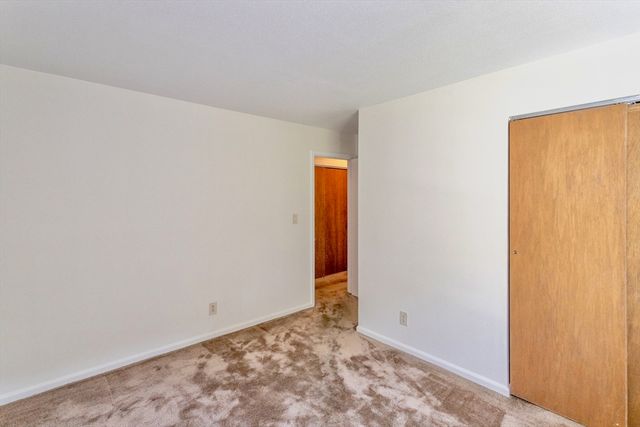 324 Russell Road 204, Westfield, MA 01085