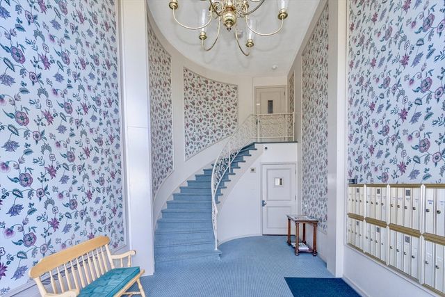 324 Russell Road 204, Westfield, MA 01085