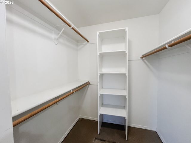 1325 INDEPENDENCE Ave, Woodburn, OR 97071