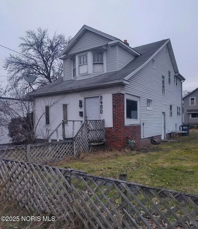3430 Upton Avenue, Toledo, OH 43613