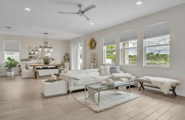 11971 Cypress Key Way, Royal Palm Beach, FL 33411