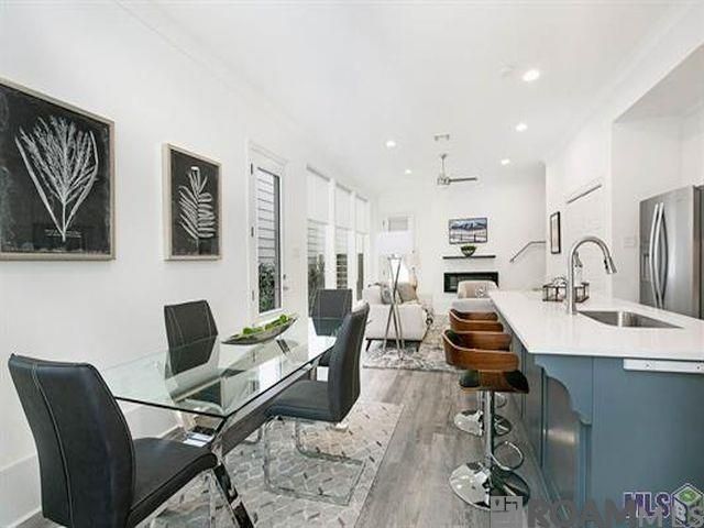 2001 Red Stick Dr, Baton Rouge, LA 70815