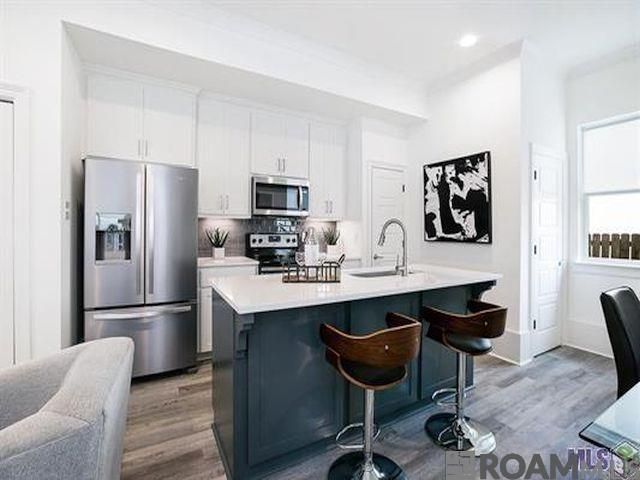 2001 Red Stick Dr, Baton Rouge, LA 70815