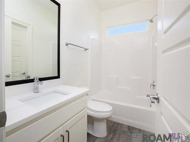 2001 Red Stick Dr, Baton Rouge, LA 70815