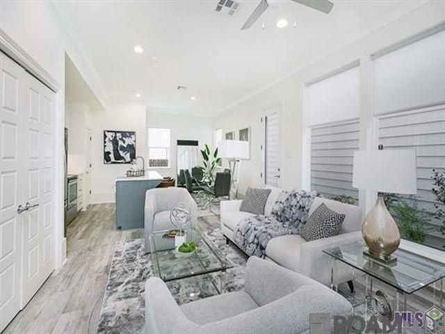 2001 Red Stick Dr, Baton Rouge, LA 70815