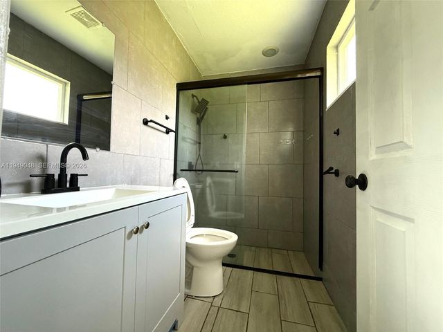 3311 SW Ensley Ct, Port St. Lucie, FL 34953