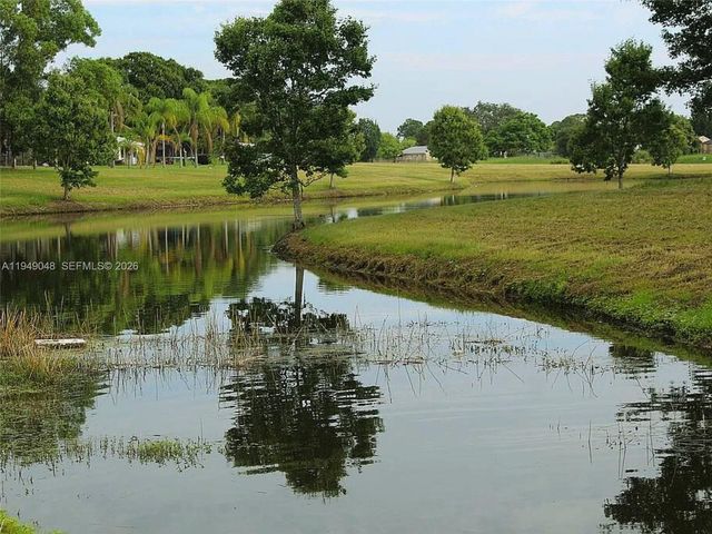 3311 SW Ensley Ct, Port St. Lucie, FL 34953