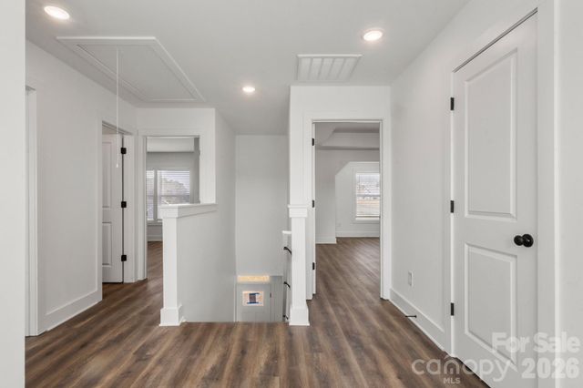 105 Indian Wells Court, Harmony, NC 28634
