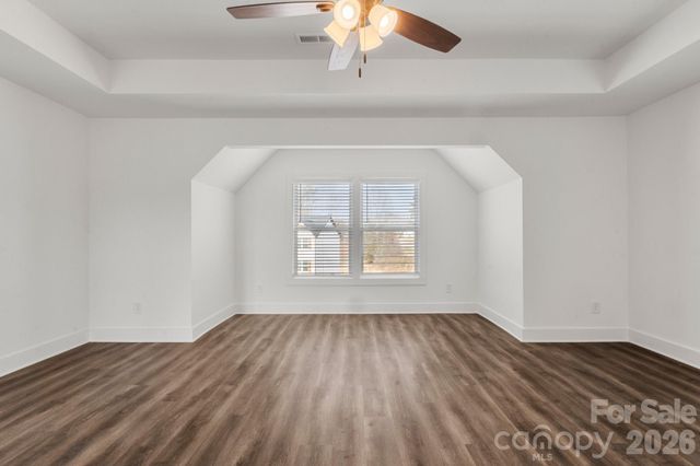105 Indian Wells Court, Harmony, NC 28634