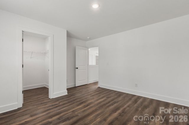 105 Indian Wells Court, Harmony, NC 28634