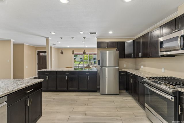 3203 Shady Springs, San Antonio, TX 78230