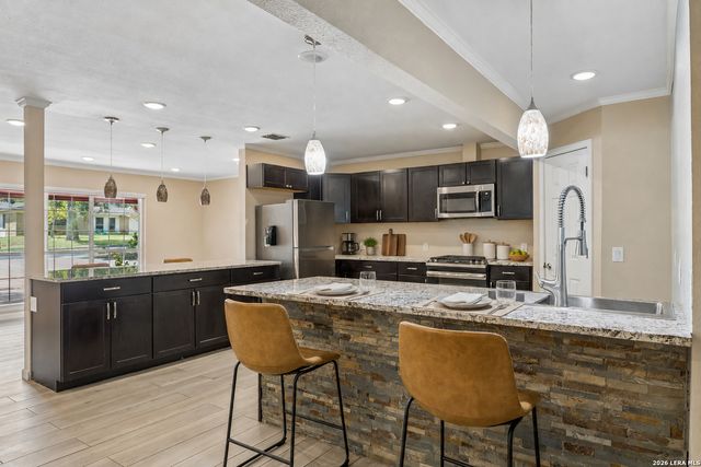 3203 Shady Springs, San Antonio, TX 78230